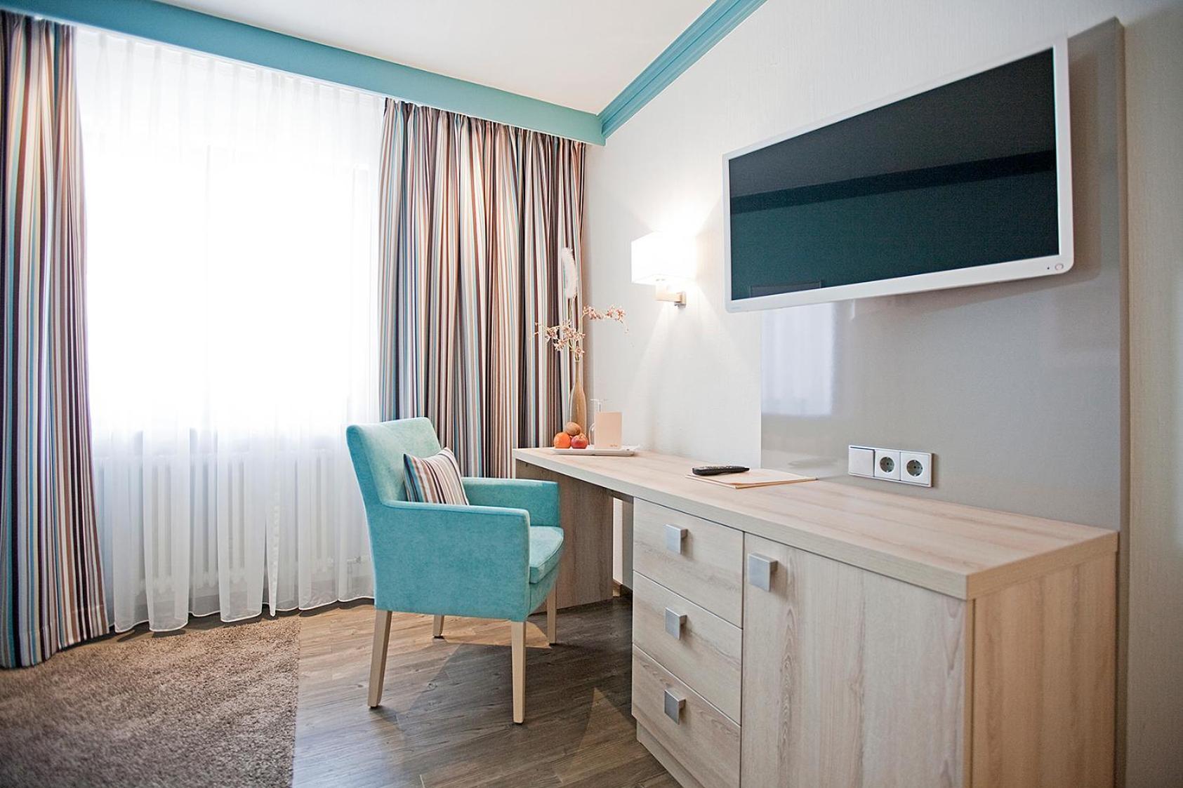 Hotel Krone Ohg Gerlingen Room photo